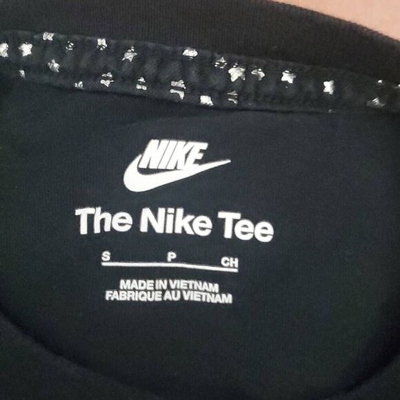 NWOT NIKE GIRLS TOP - Picture 4 of 5